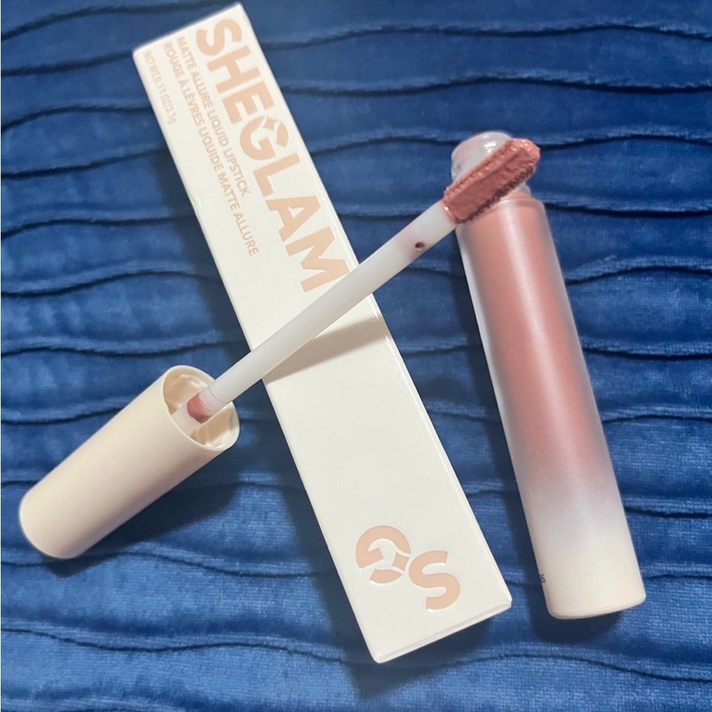 Lipstick bundle - Picture 3 of 3